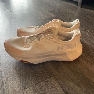 Women’s Hoka Transport